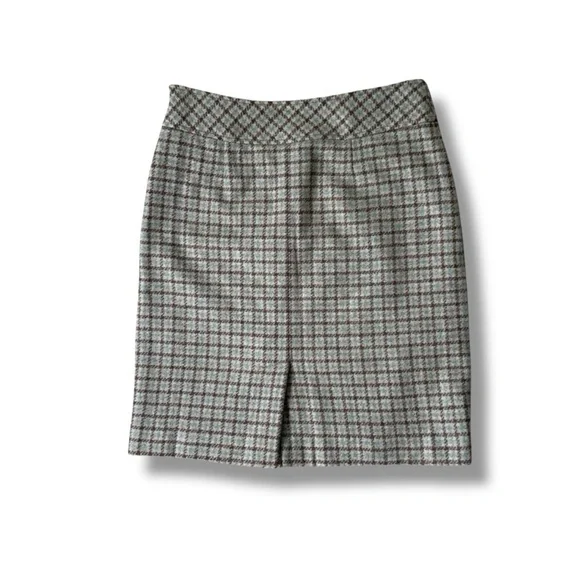 L.L. BEAN Plaid Check Mini Skirt Favorite Fit Preppy Academia Multicolor Size 6P - Picture 3 of 9